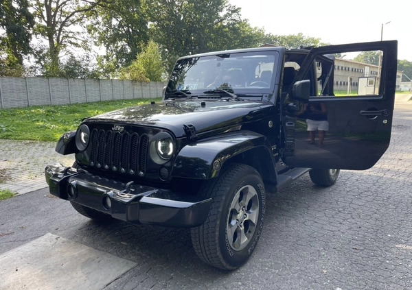 Jeep Wrangler cena 117500 przebieg: 132000, rok produkcji 2016 z Kalisz Pomorski małe 379